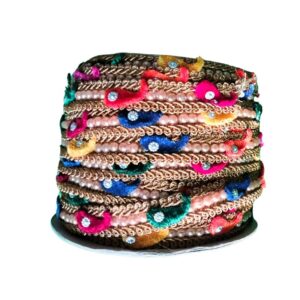 Multi-beeds-with-valvate-mango-Lace-Border-18rs-per-meter